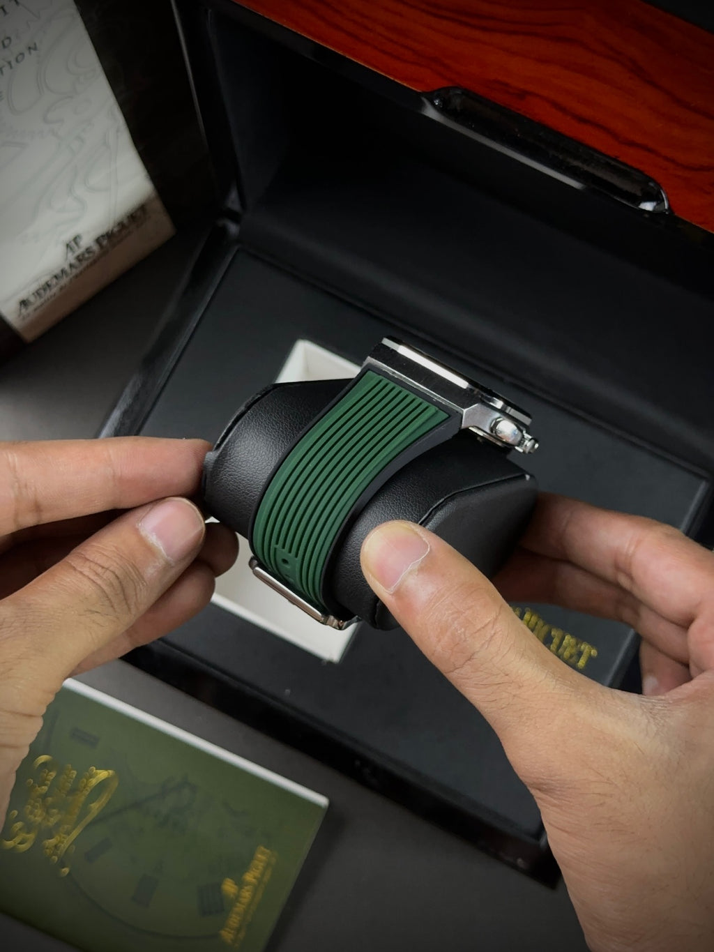 AP CHRONOGRAPH - SILVER CASE GREEN DIAL & SILICONE STRAPS WATCH
