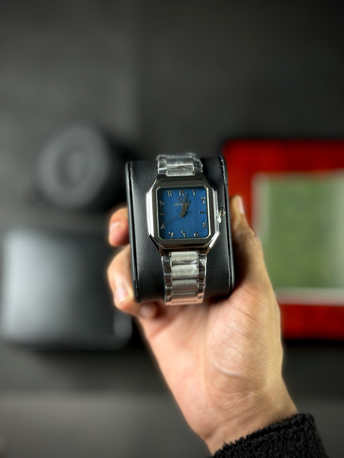 ELEGANT OLD MONEY BLUE DIAL X SILVER STAINLESS STEEL CASE