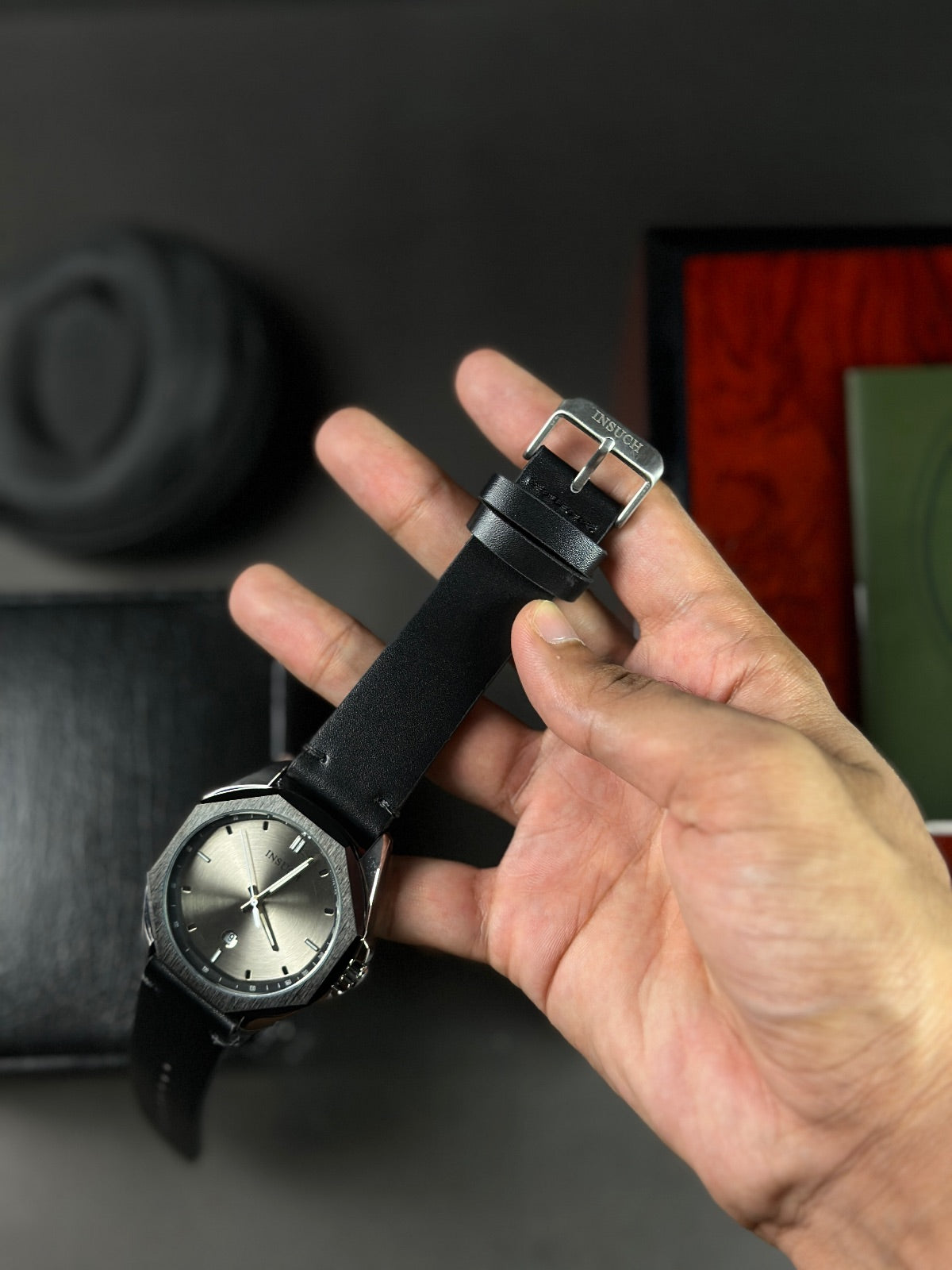 8 CORNERS WATCH BY INSUCH - HIGH QUALITY LEATHER STRAPS