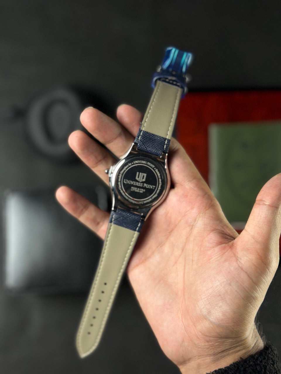 UN BLUE DIAL SILVER CASE X BLUE STRAPS